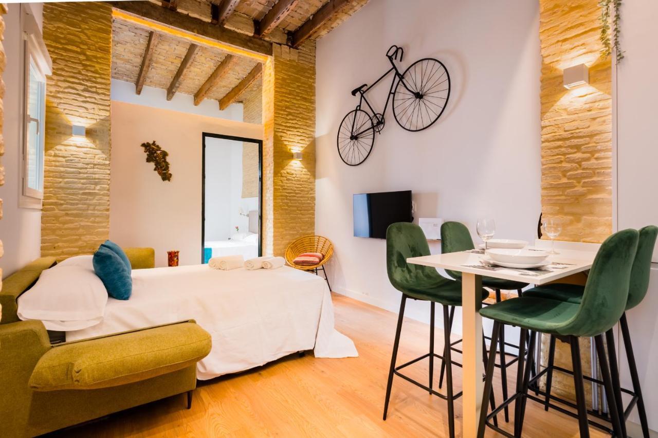 Diseno Triana 2 Rooms Seville Luaran gambar