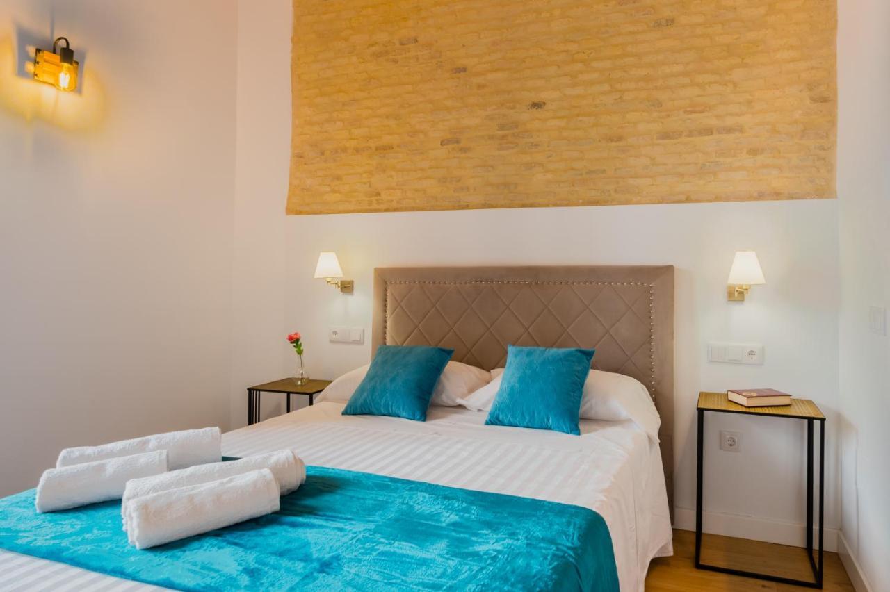 Diseno Triana 2 Rooms Seville Luaran gambar