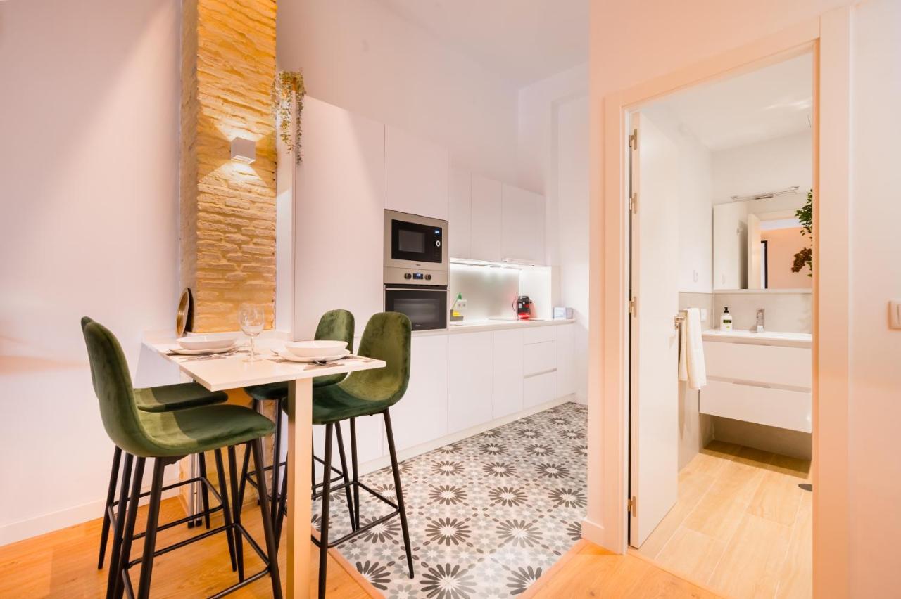 Diseno Triana 2 Rooms Seville Luaran gambar